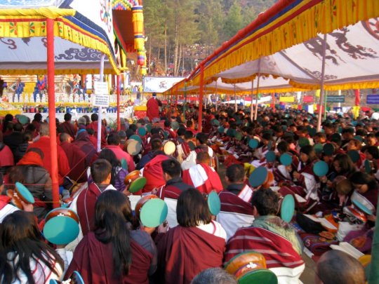 many chod practitioners at the ceremony Many Chöd practitioners